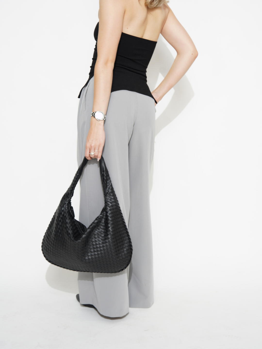 Lara - One Shoulder Wonder Bag