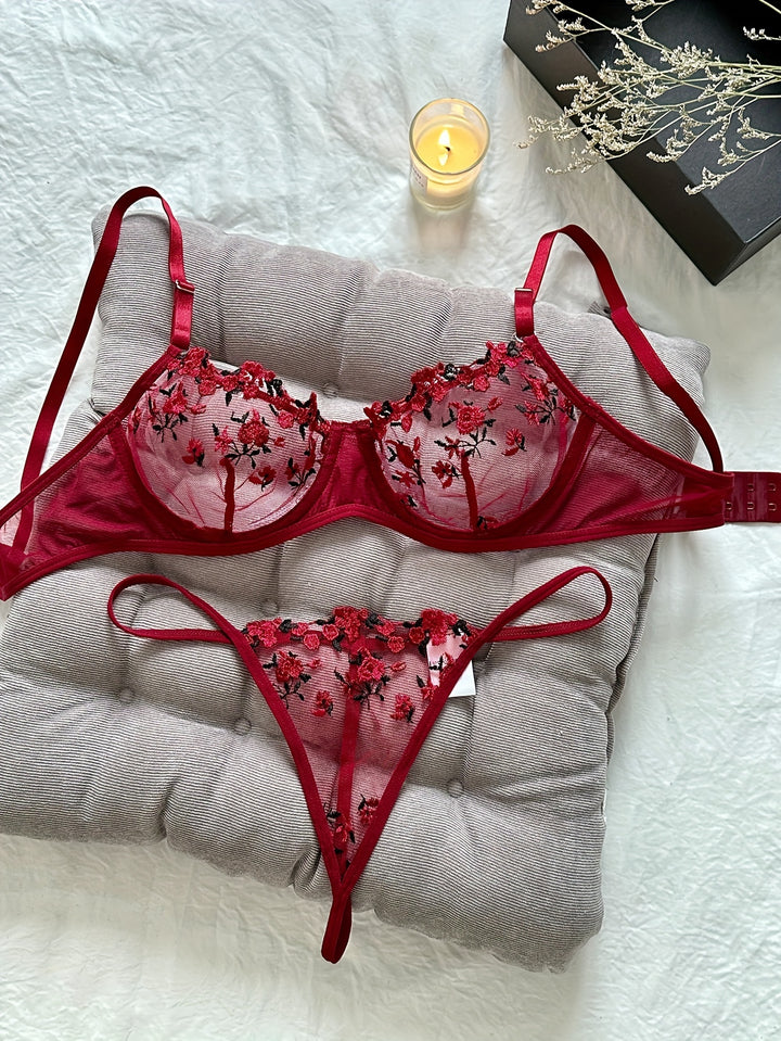 Xavelle - Leaf & Flower Embroidery Mesh Lingerie Set