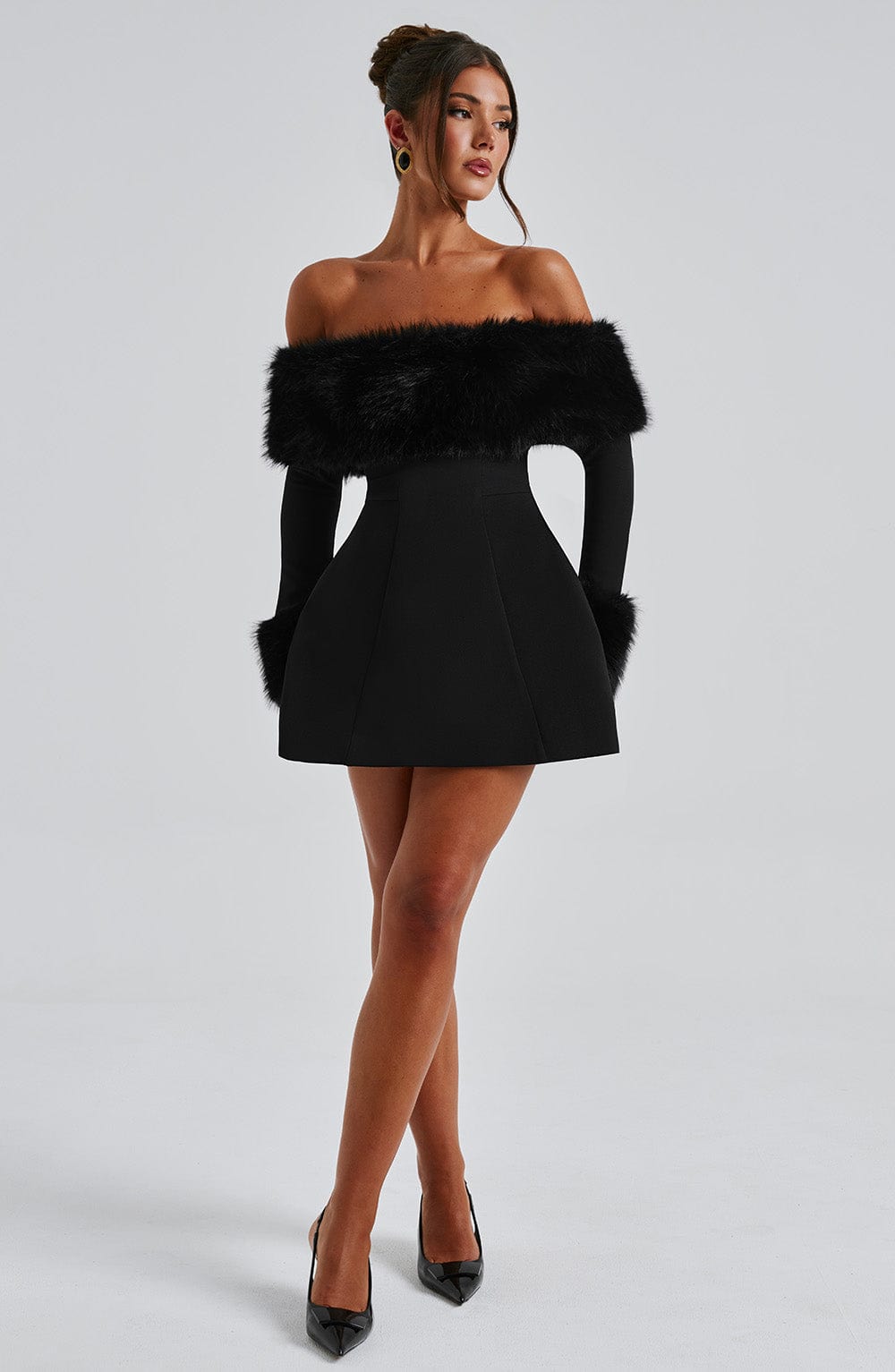 Venyra - Off-Shoulder Fur Sleeve Mini Dress